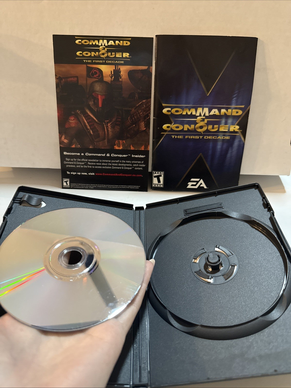 Command and Conquer The First Decade - PC (COMPLETE) Excellent Condition👍👍
