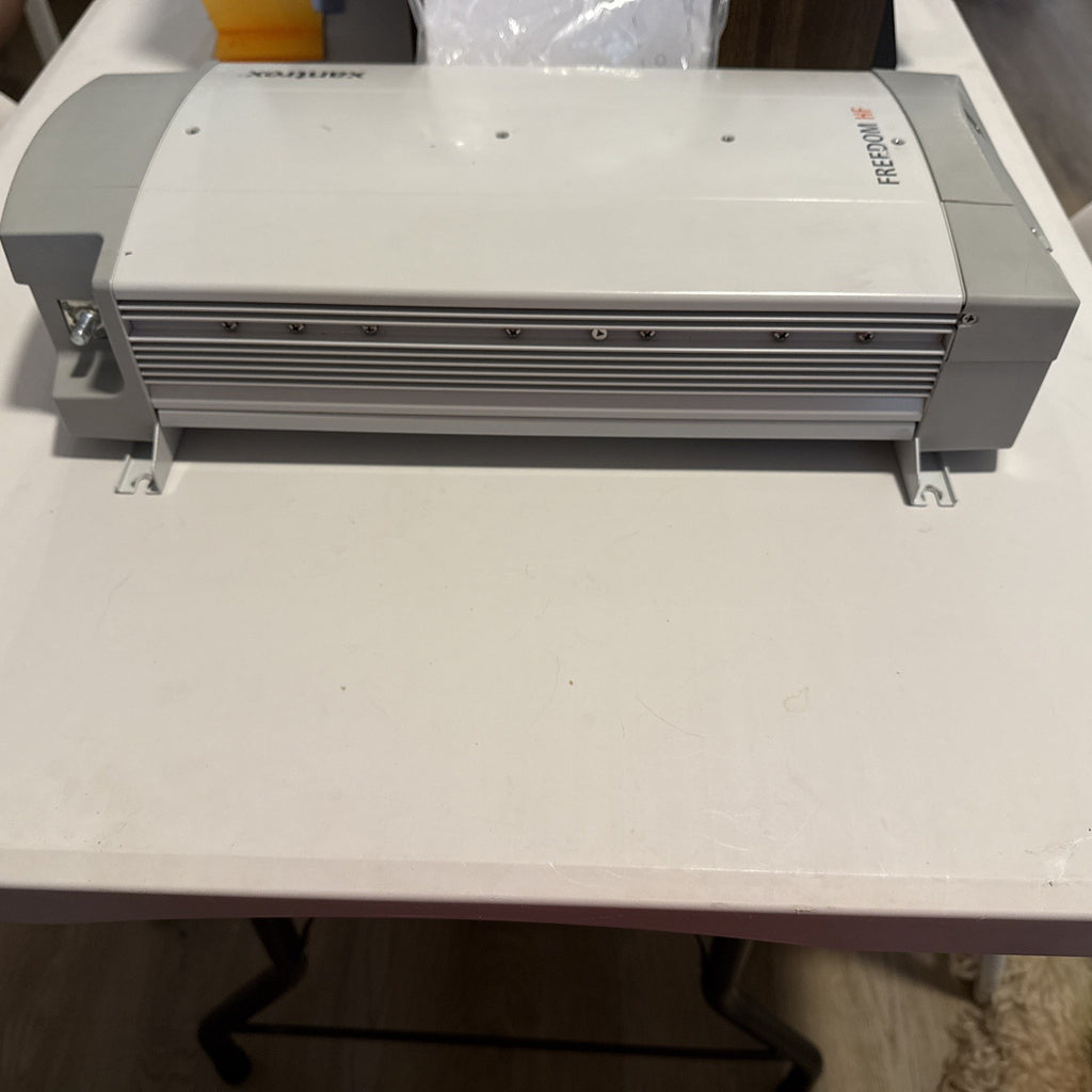 Xantrex Freedom HF  Power Inverter 1800T