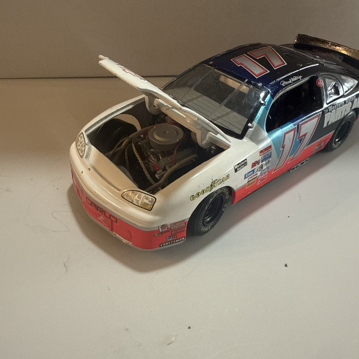 Darrell Waltrip # 17 Western Auto Parts Monte Carlo 1:24 Die Cast Replica