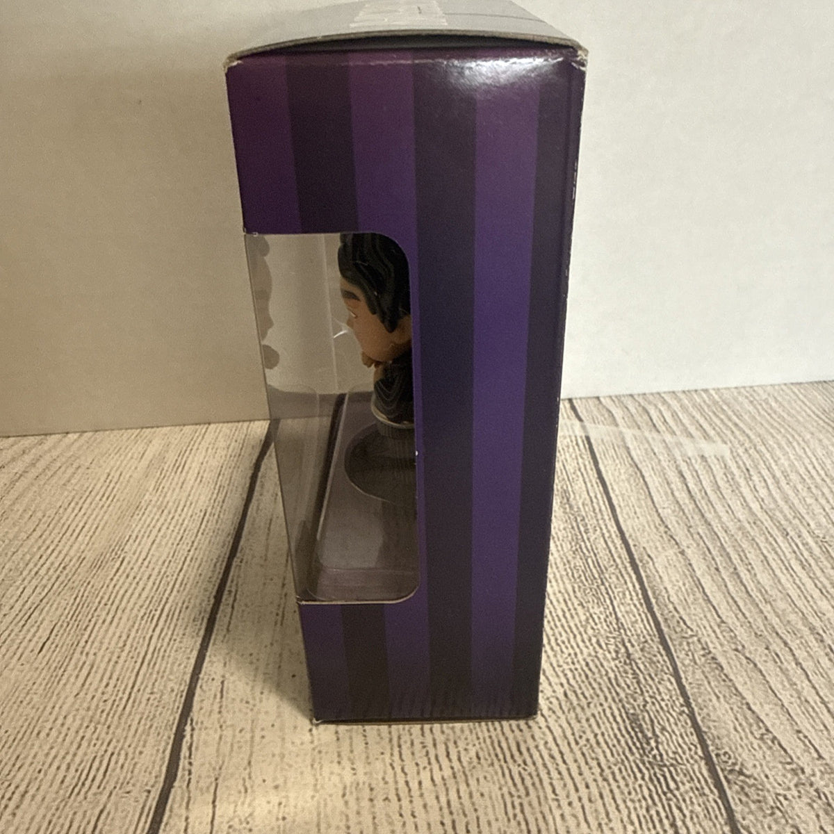 Gomez Homero Addams - Just Play Wednesday Collectible Mini Figure - Series 1