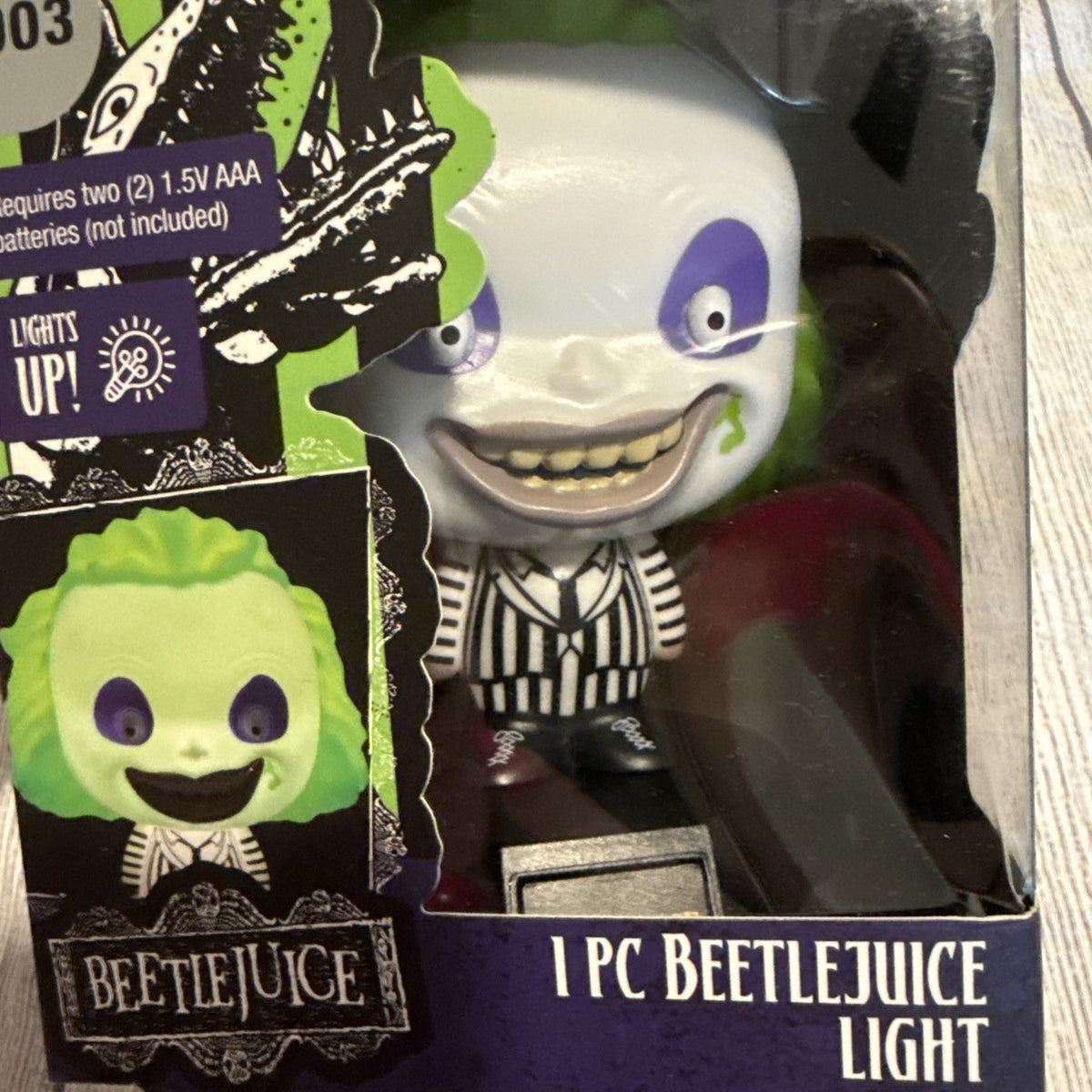 NIB Beetlejuice Halloween Desktop Tabletop Light Lamp Spooky Fun Toy Collectible
