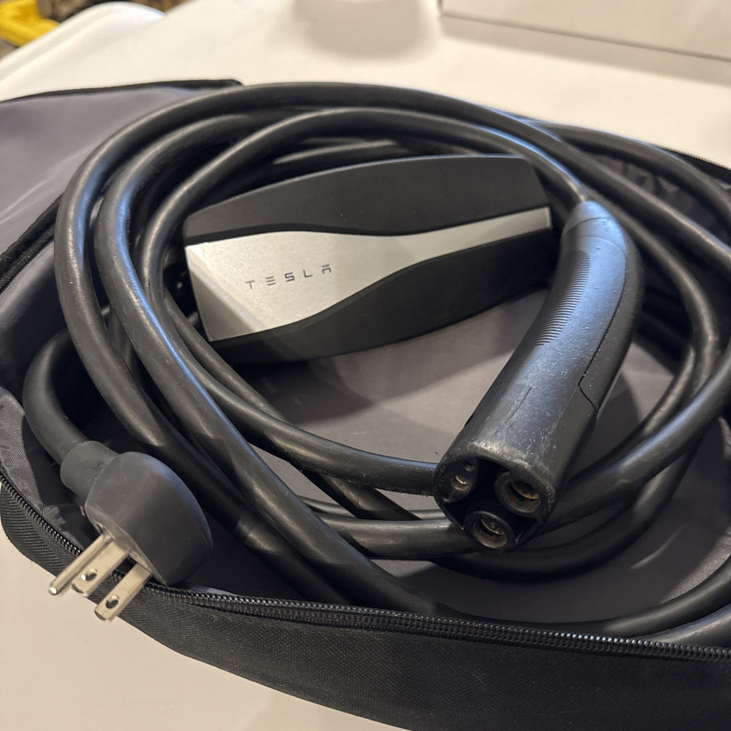Tesla Gen 2 Mobile Connector Charger for Models S, 3, X, and Y, With Case - USED