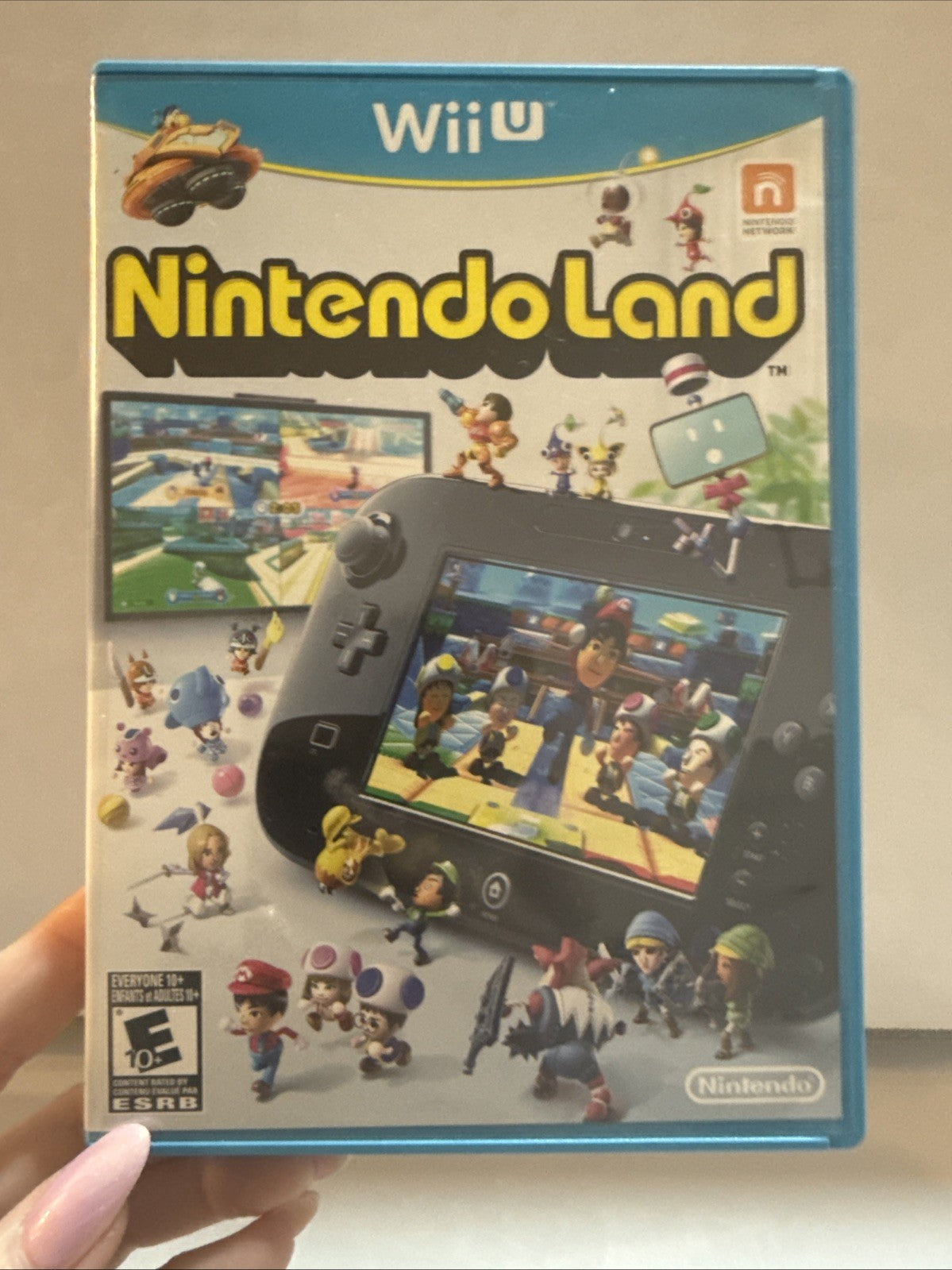 Nintendo Land (Nintendo Wii U, 2012) Game with Manual
