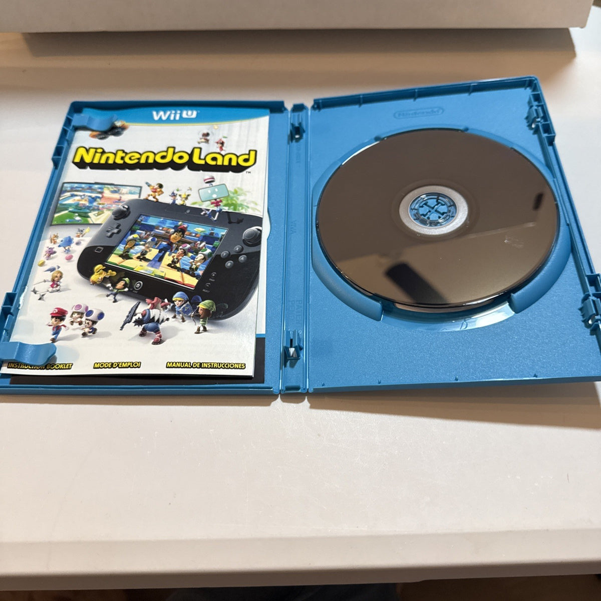 Nintendo Land (Nintendo Wii U, 2012) Game with Manual