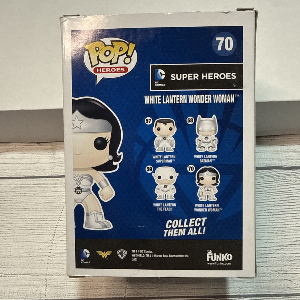 Funko POP! DC White Lantern Wonder Woman GITD #70 Fugitive Toys Sticker RARE