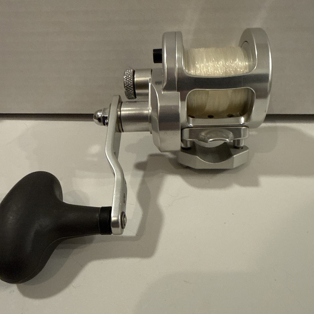 AVET SXJ6/4-MC Cast Salt Water Reel (1102587)