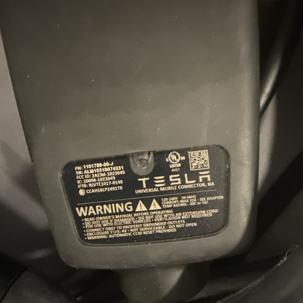 Tesla Gen 2 Mobile Connector Charger for Models S, 3, X, and Y, With Case - USED